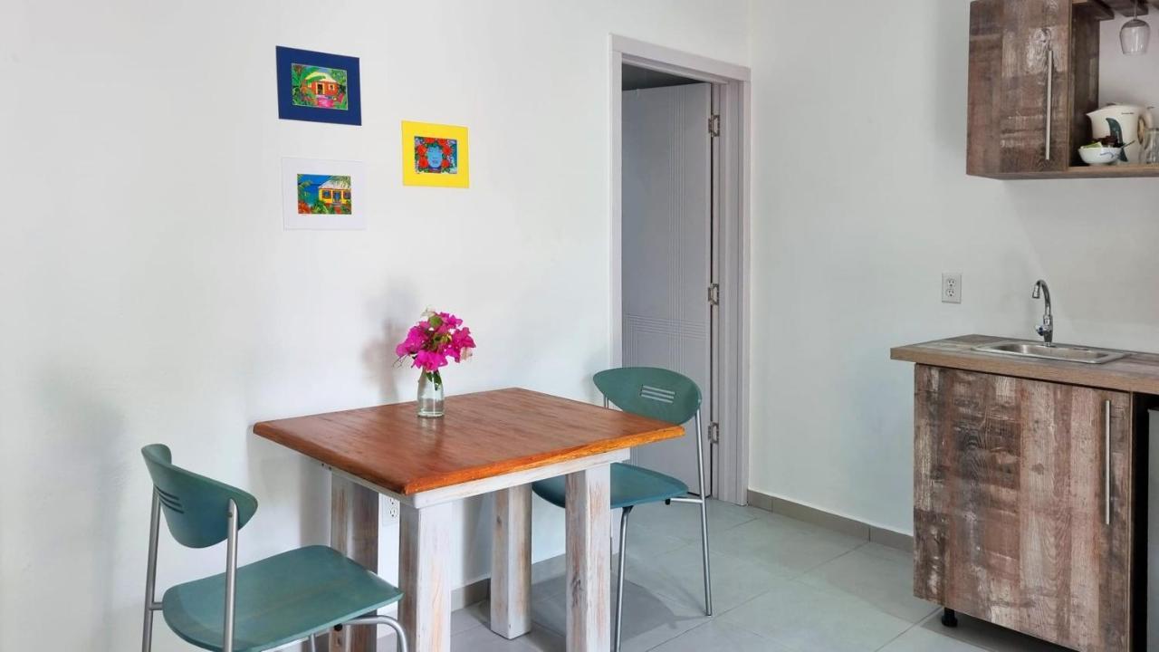 Hibiscus Beach House Jan Thiel Екстер'єр фото
